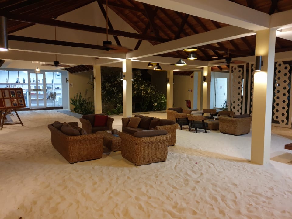 Lobby Hondaafushi Island Resort
