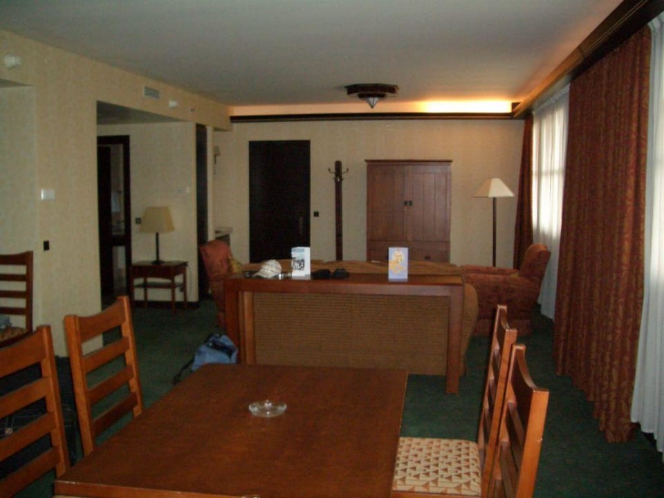 Columbia River Suite in Sequoia Lodge Disney's Sequoia Lodge