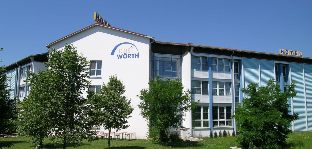 Außenansicht Hotel Wörth