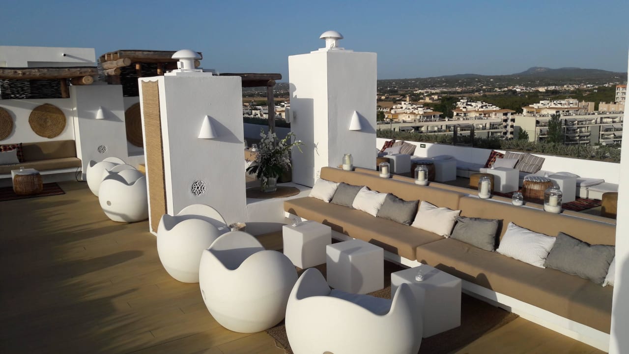 Sitzgelegenheit Dachterrasse HM Tropical