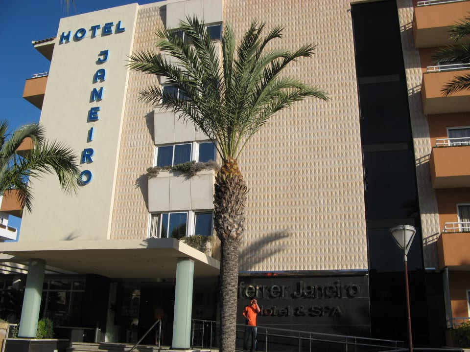 Der Haupteingang Caprice Janeiro Hotel & Spa