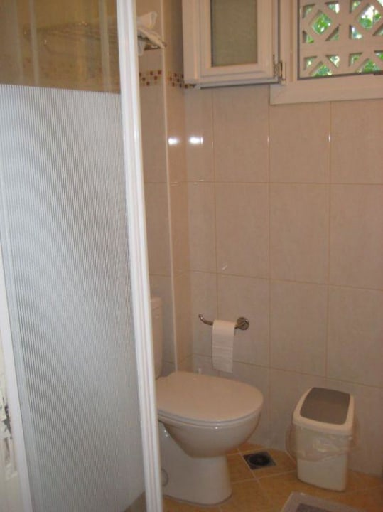 Wc Hotel Ipsos Beach