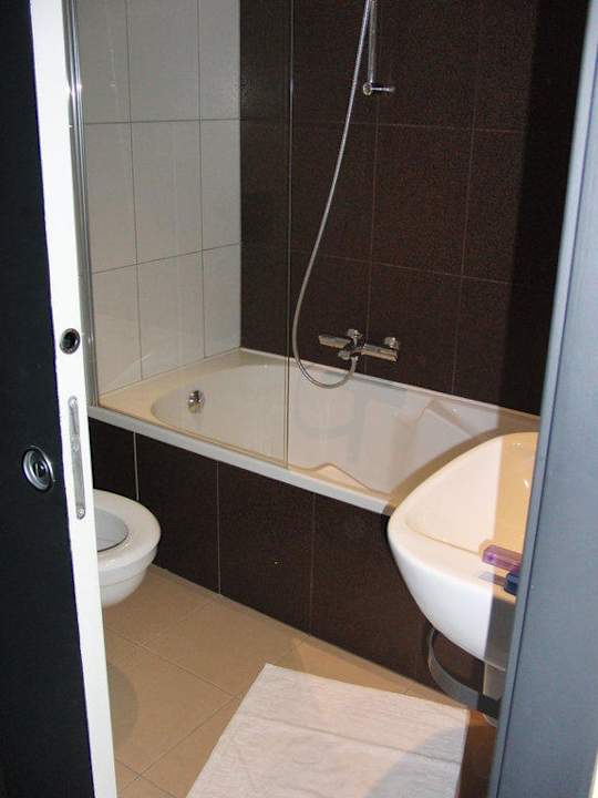 Badezimmer Hotel Kyriad Nice Centre Gare