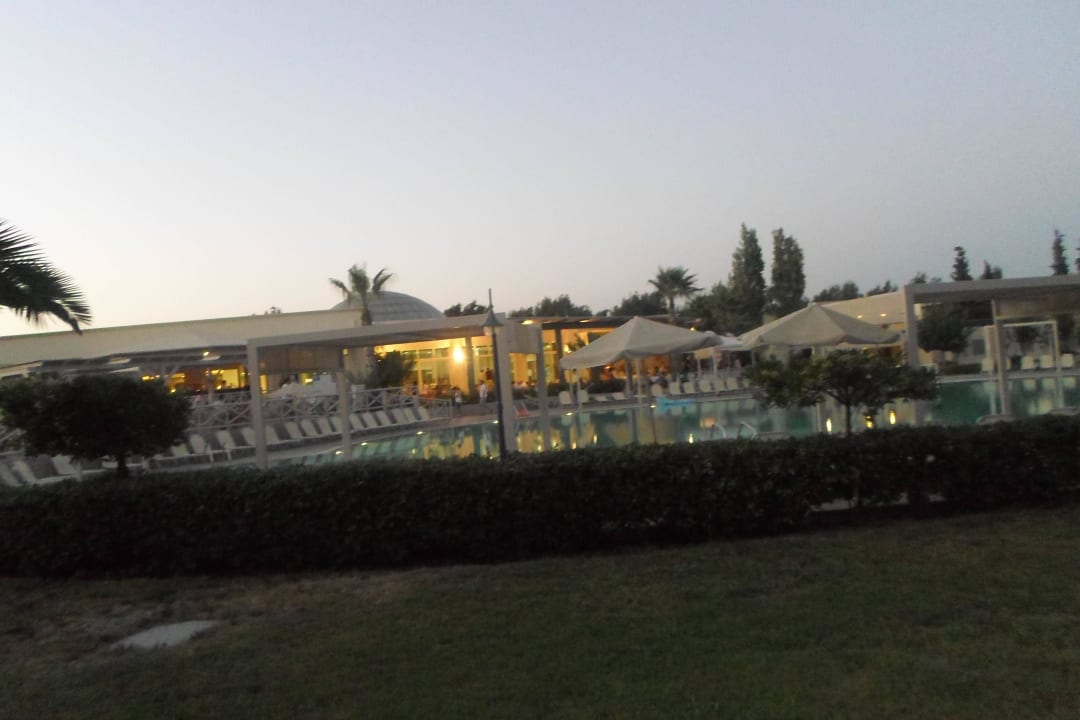 Basen Kipriotis Hippocrates Hotel