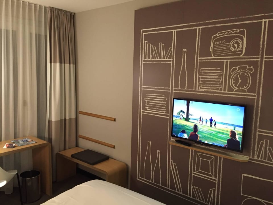 Vom Bett aus ibis Berlin Hauptbahnhof