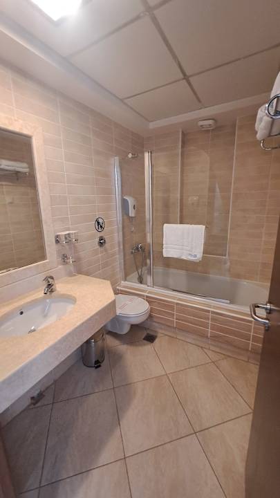 Zimmer Hotel Molos Bay