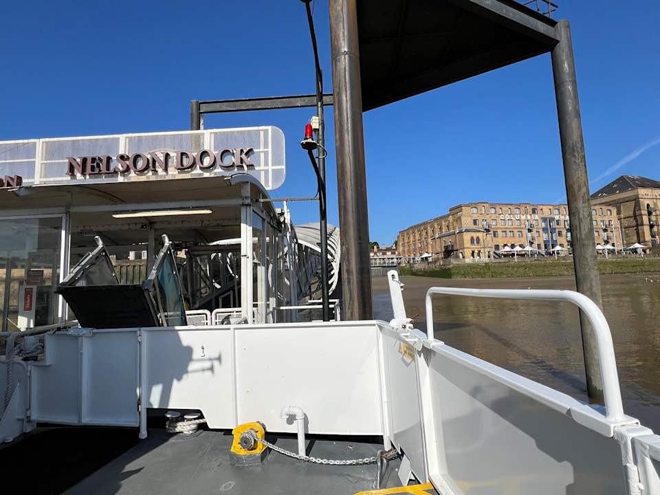 Außenansicht DoubleTree by Hilton Hotel London - Docklands Riverside