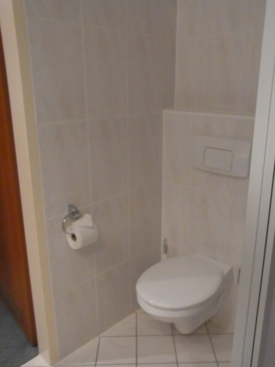 Badezimmer Hotel Kaiserhof Fürstenwalde