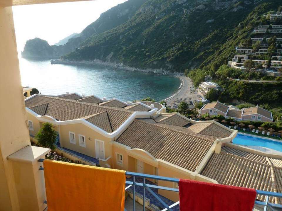 Ausblick vom Balkon Ithea Suites Hotel