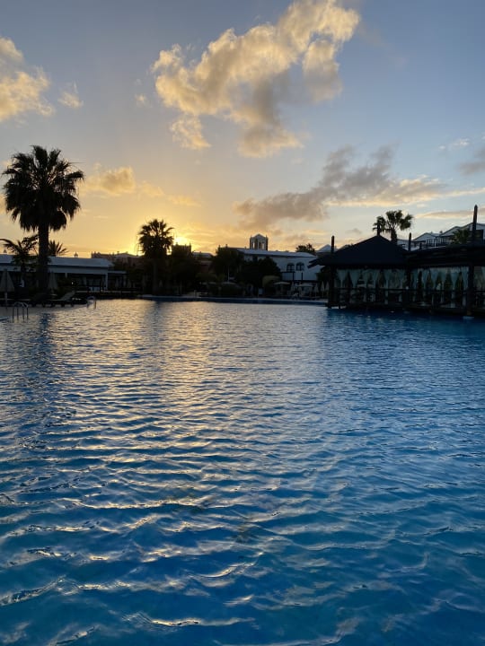 Pool H10 Rubicón Horizons Collection