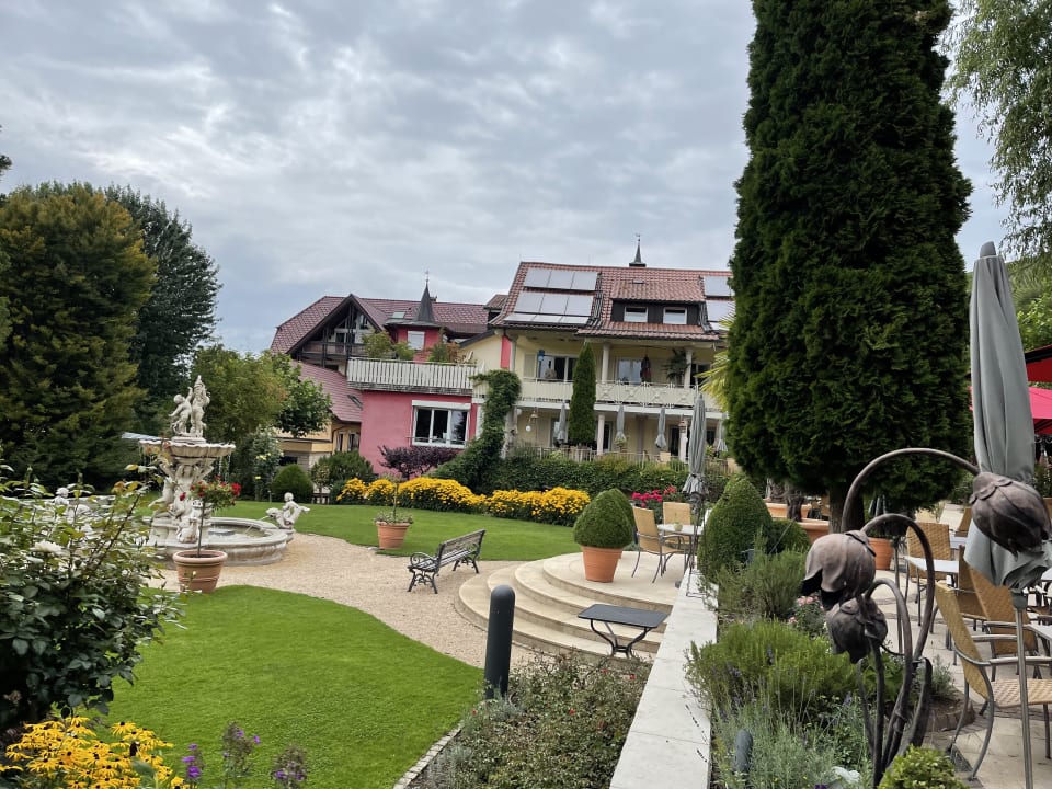 Außenansicht Hotel Restaurant Rebstock Durbach