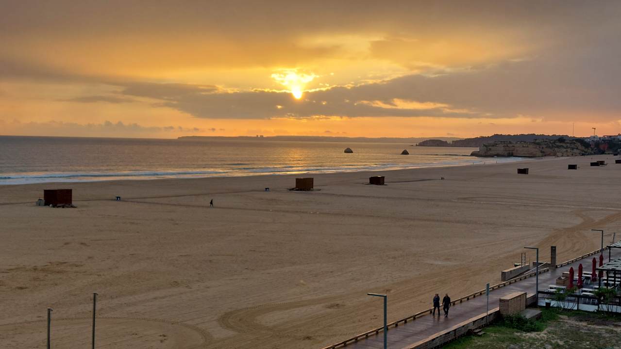 Strand NH Marina Portimão Resort