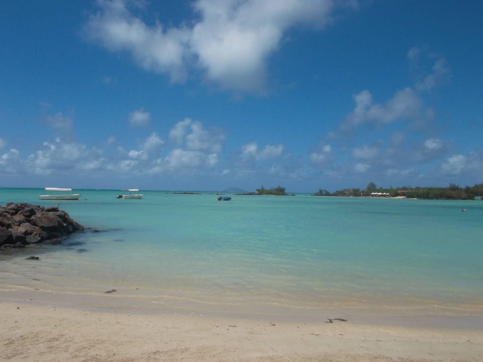 Beach Zilwa Attitude