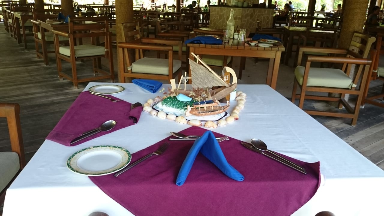 Restaurant Filitheyo Island Resort
