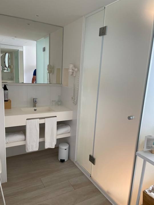 Zimmer Iberostar Waves Bahia de Palma