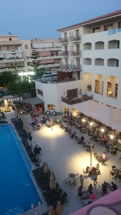 Pool Hotel Theartemis Palace