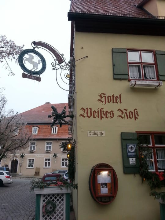 Gasthaus Hotel Weisses Roß, Garni