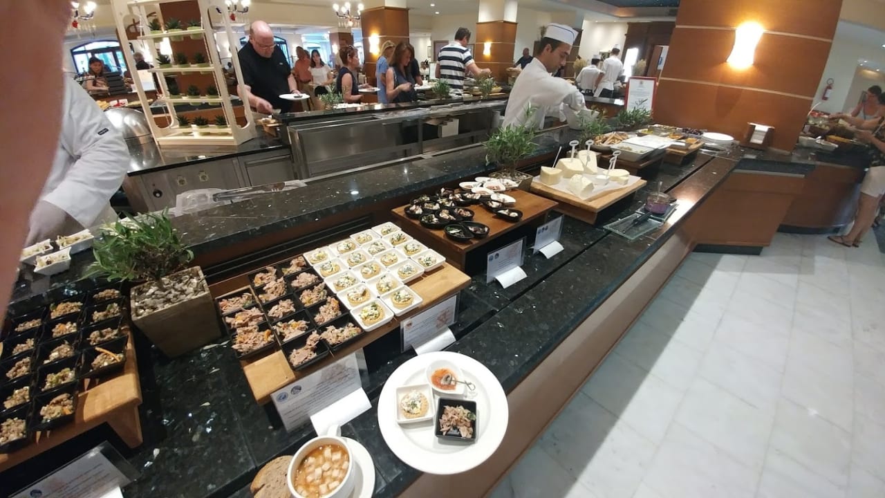 Gastro Neptune Luxury Resort