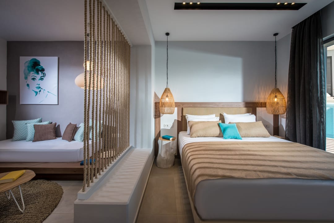 Zimmer Paralos Lifestyle Beach