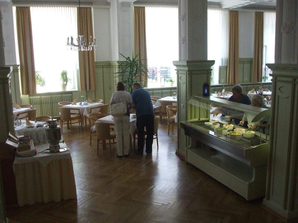 Speisesaal im Hotel Badehof, Bad Salzschlirf Hotel Badehof
