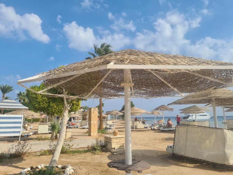 Strand Eagles Paradise Abu Soma