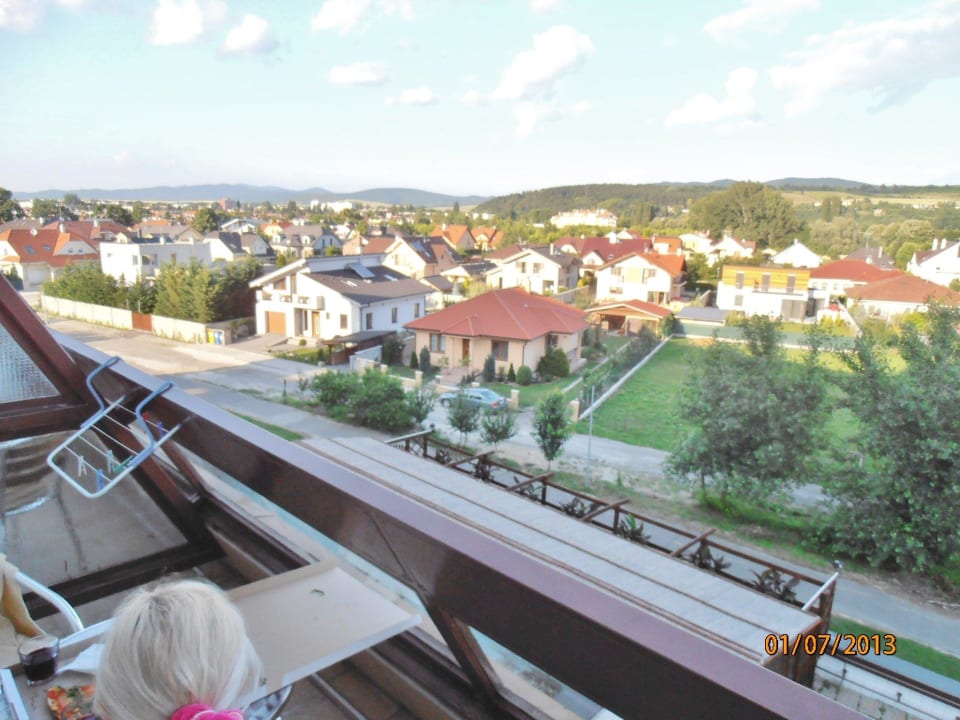 Pohled z pokoje na Piešťany Hotel Máj Spa & Wellness