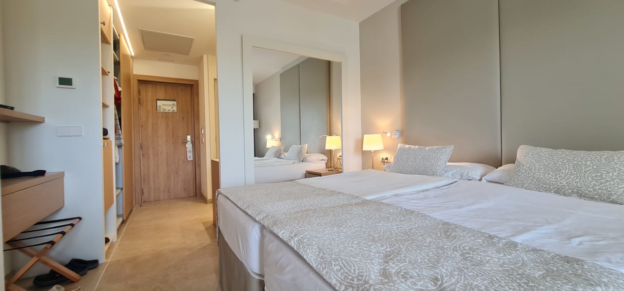 Zimmer allsun Hotel Bella Paguera