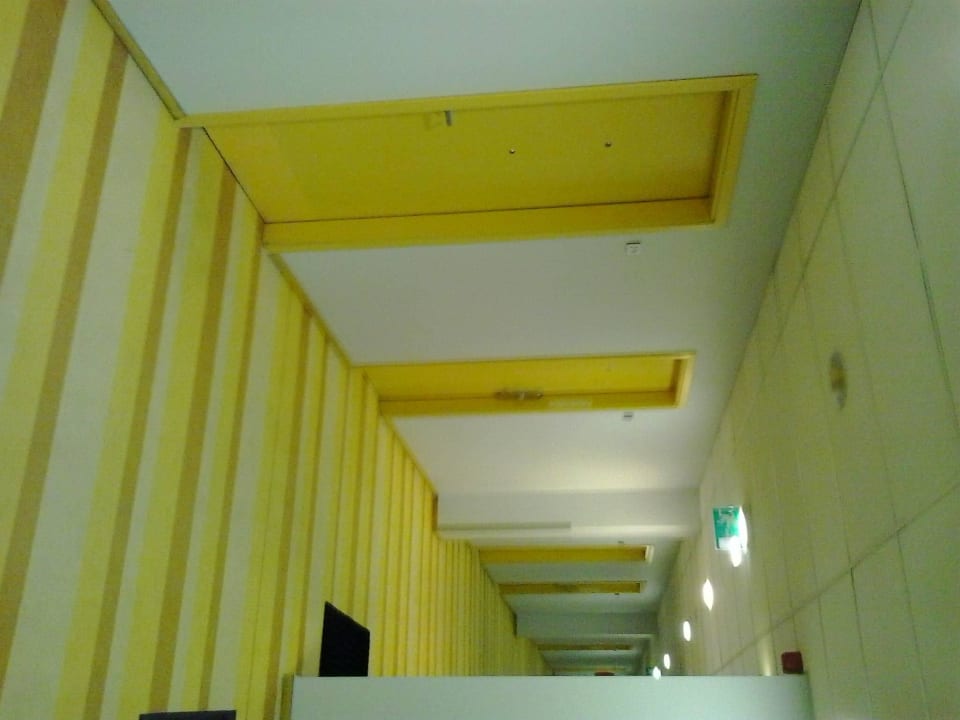 Korytarz hotelowy Hotel Days Riga VEF