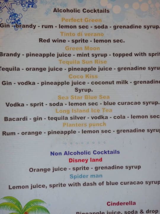 Koktejly u pool baru Sea Star Beau Rivage