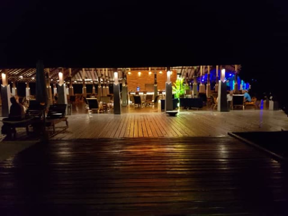 Restaurant Adaaran Select Meedhupparu Island Resort - Premium All Inclusive