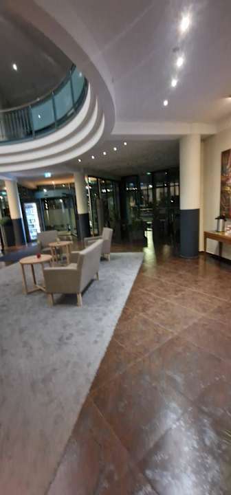 Lobby Hotel Kiel by Golden Tulip