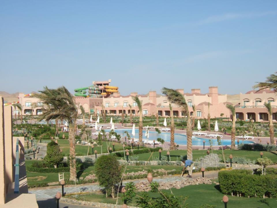 Teil der Anlage mit Pool  Sentido Akassia Beach