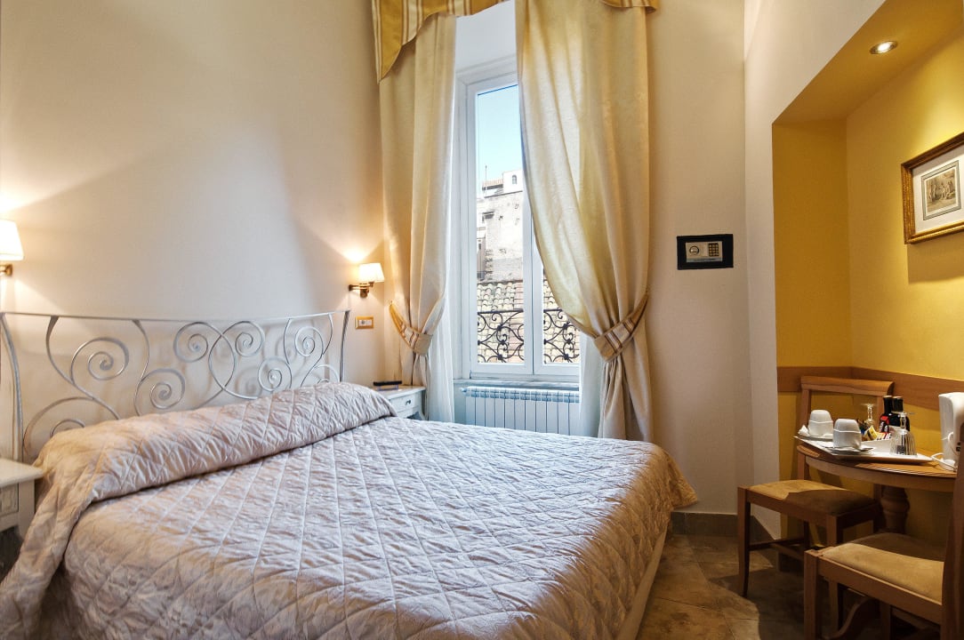 Economy Double Room Hotel Le Clarisse al Pantheon