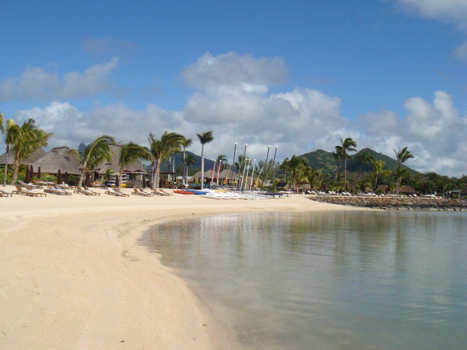 Strand Hotel Four Seasons Resort Mauritius at Anahita