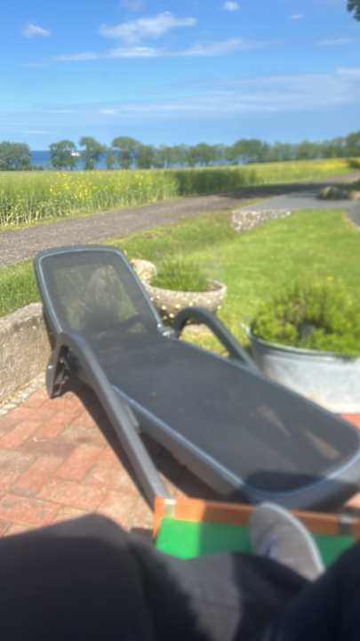 Gartenanlage Ferienbauernhof Liesenberg mit Meerblick