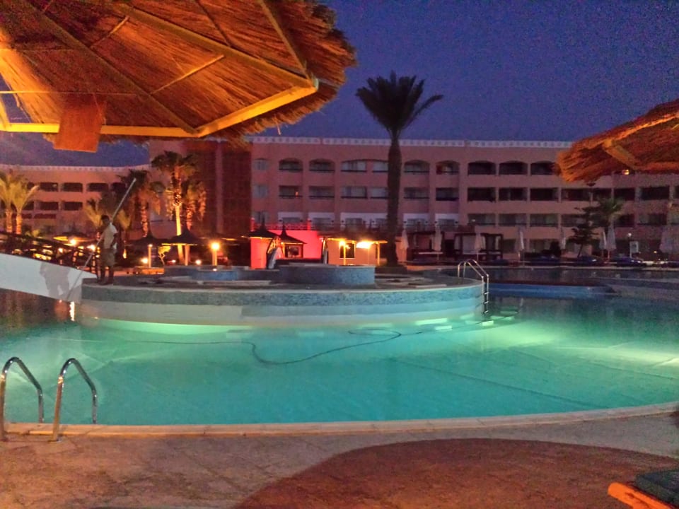 Pool Beach Albatros Resort