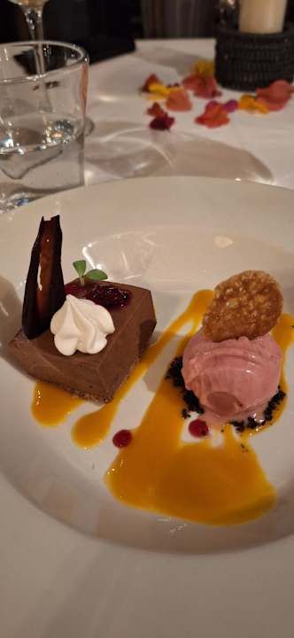 Gastro Lagoon Attitude - Adults only