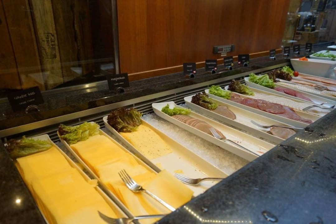 Frühstücksbüffet Mercure Hotel Amsterdam City