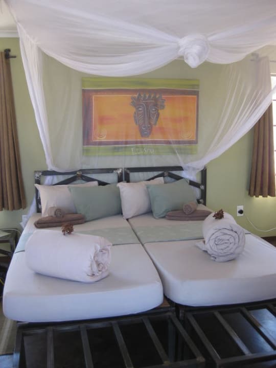 Bezauberndes Bett Etosha Safari Camp