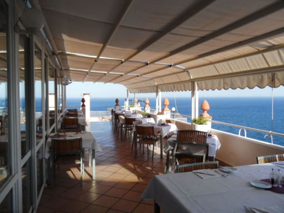 Restaurant mit Terrasse und Meerblick TUI Blue Puntamare
