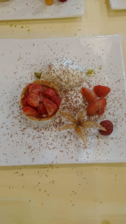 Vollendung der Nachspeise Hotel Heinz