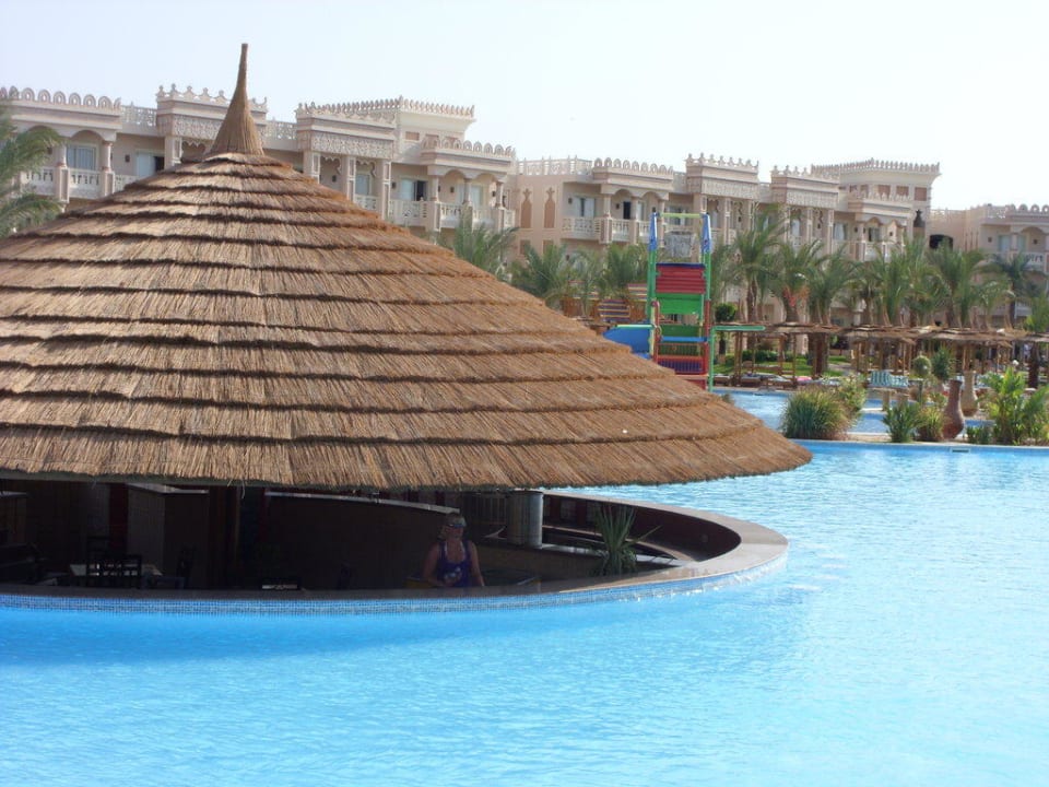 Poolbar Pickalbatros Palace Resort