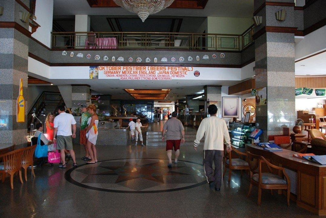 Lobby Hotel Grand Jomtien Palace