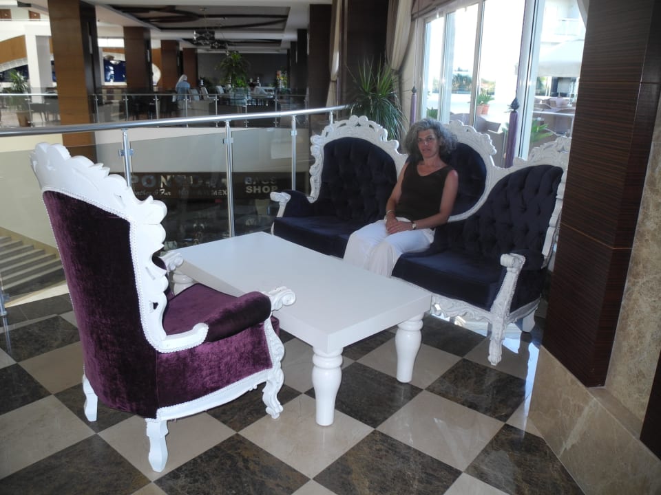 Vornehm Seaden Sea World Resort & Spa