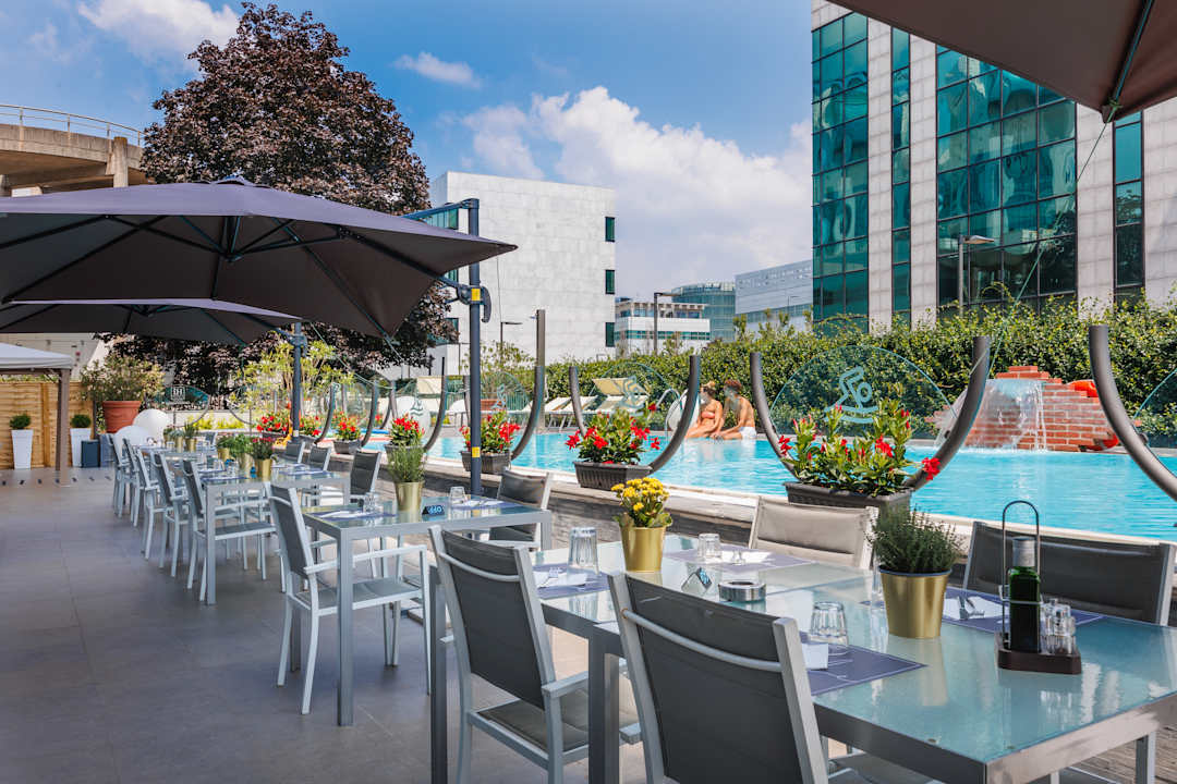 Pool iH Hotels Milano Lorenteggio