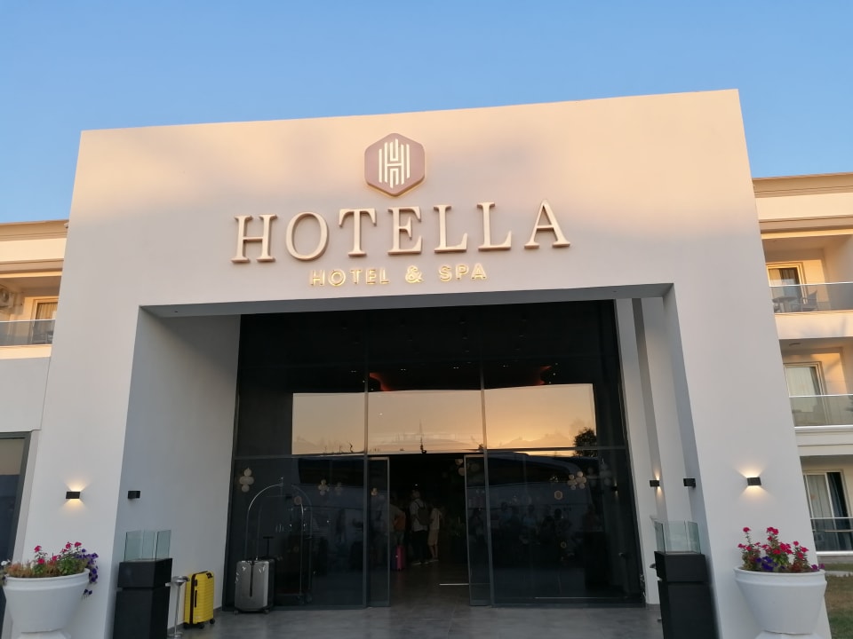 Außenansicht Hotella Resort & Spa