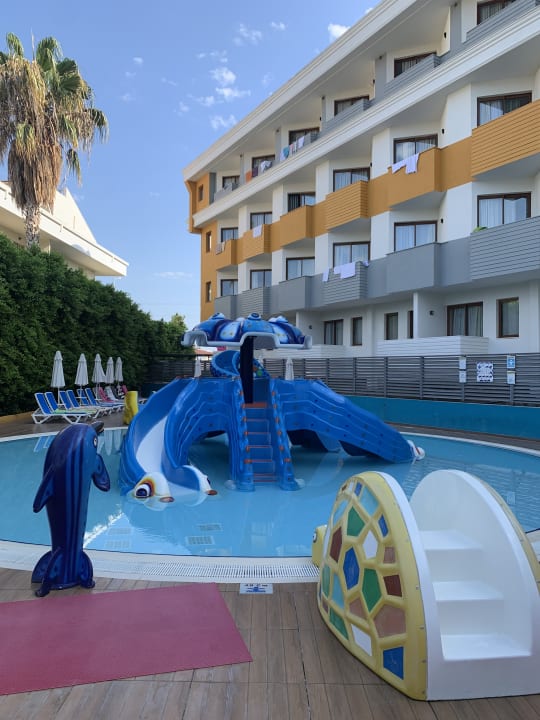 Pool Hane Family Resort