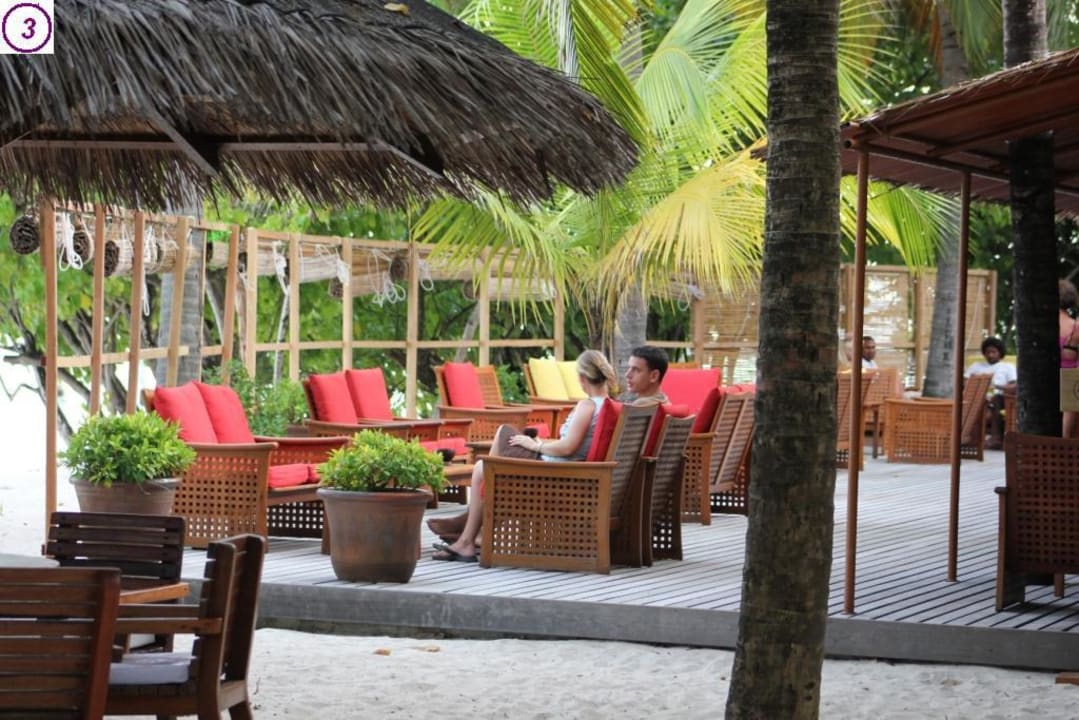 Main Bar Aussen NH Collection Maldives Reethi Resort