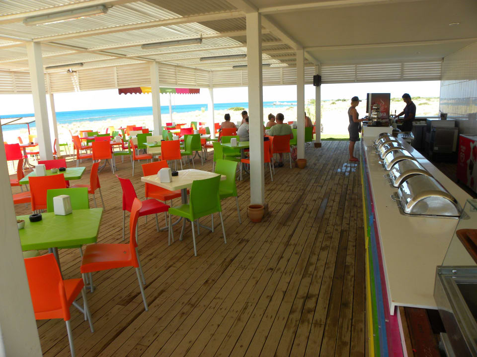 Beachbar Ramada Resort by Wyndham Side
