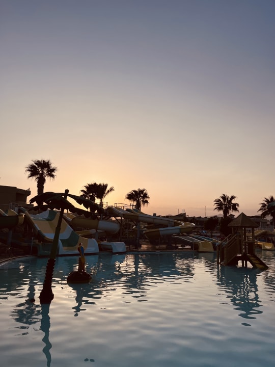 Pool Pickalbatros Royal Moderna Resort-Sharm El Sheikh